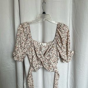 Floral Tie Crop Top